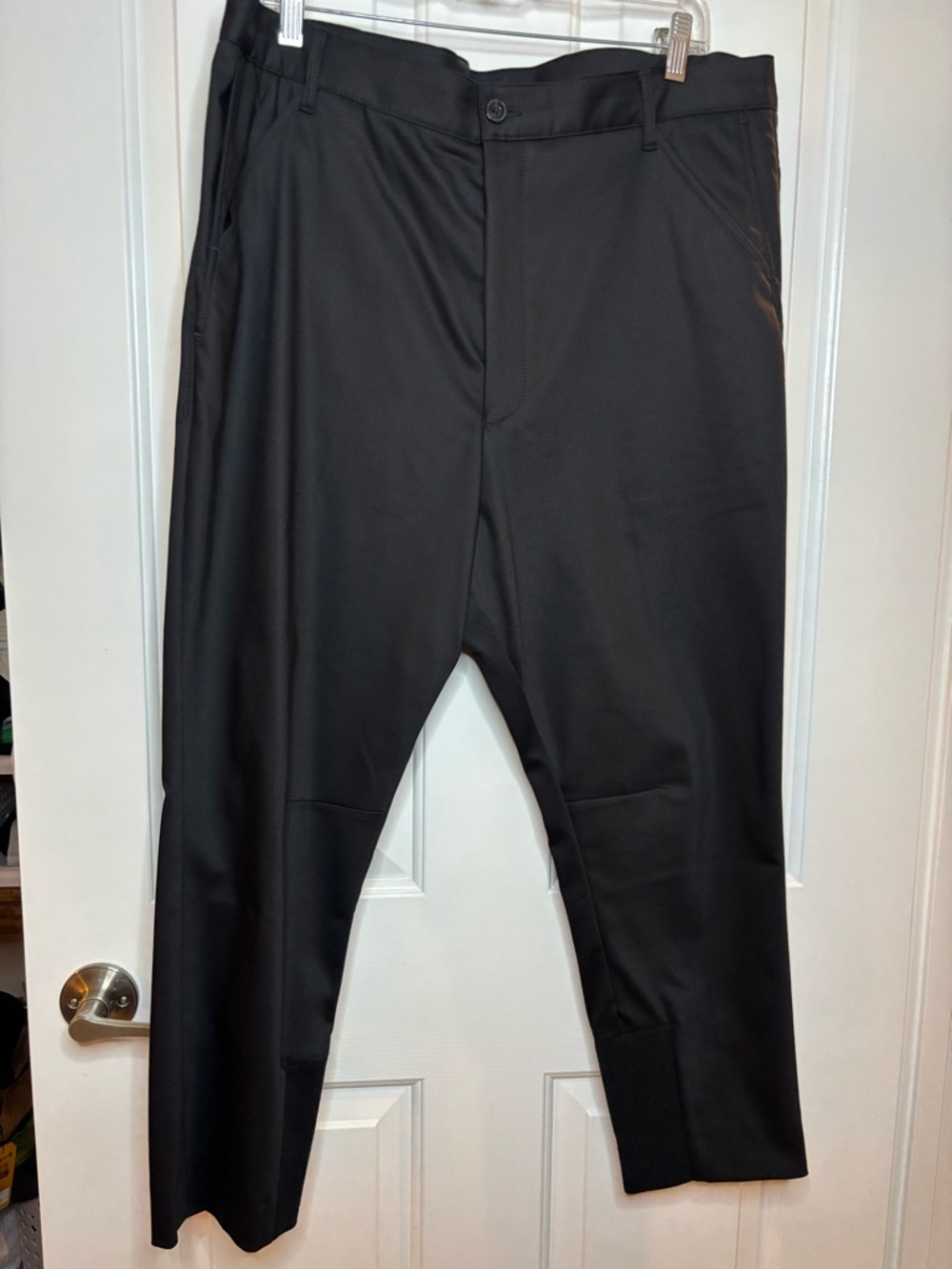 EUC HUGO HUGO BOSS Men’s Black Stretch Performance Pants Size 36R